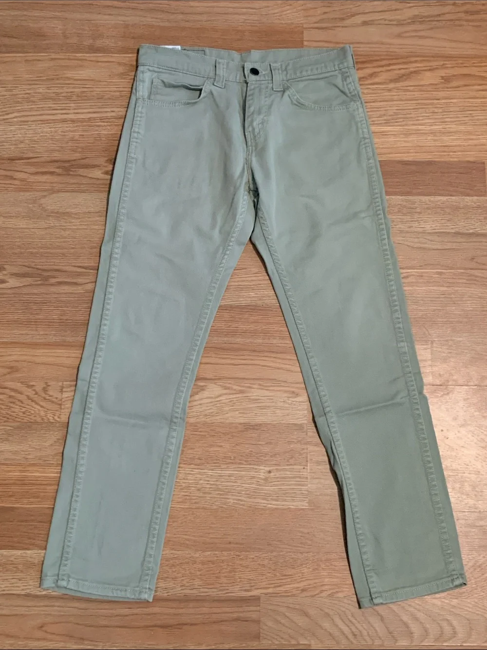 Levi's Men's Slim Chinos in Light Olive Green